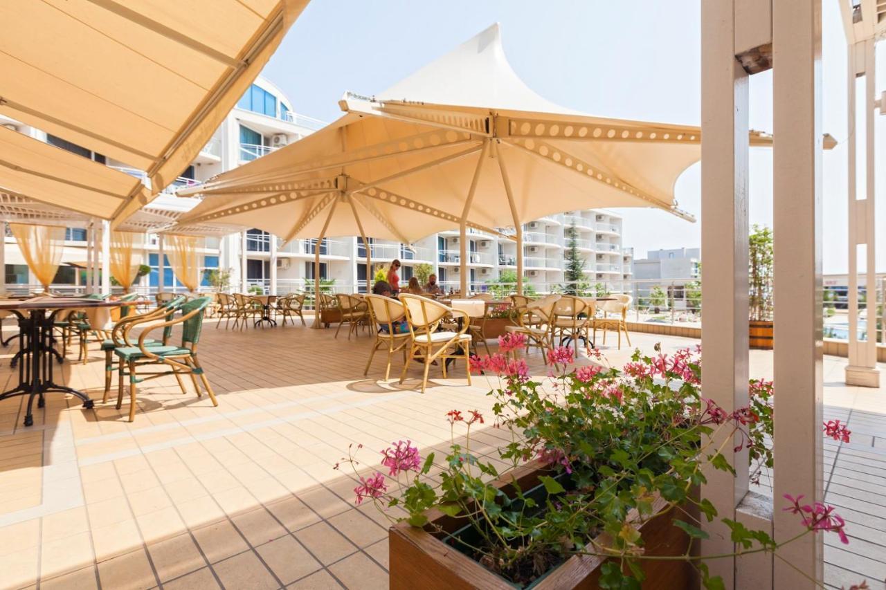Design Studio In Atlantis Resort&Spa, Burgas Airport Екстер'єр фото
