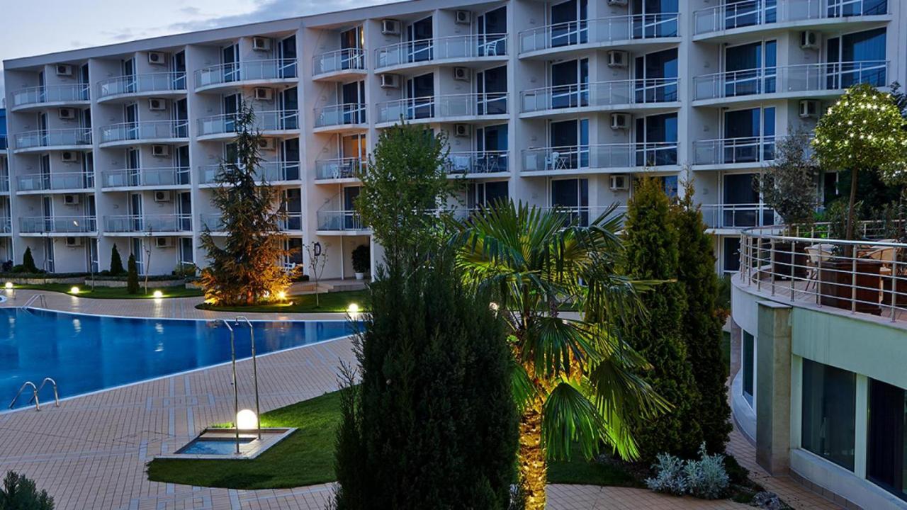 Design Studio In Atlantis Resort&Spa, Burgas Airport Екстер'єр фото